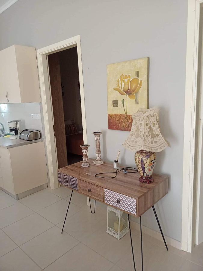 Lovely View Apartments Himare Exteriör bild