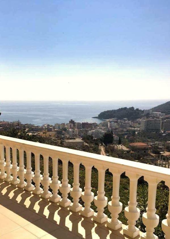 Lovely View Apartments Himare Exteriör bild